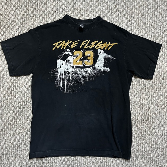 Michael Jordan Tee - Picture 1 of 8